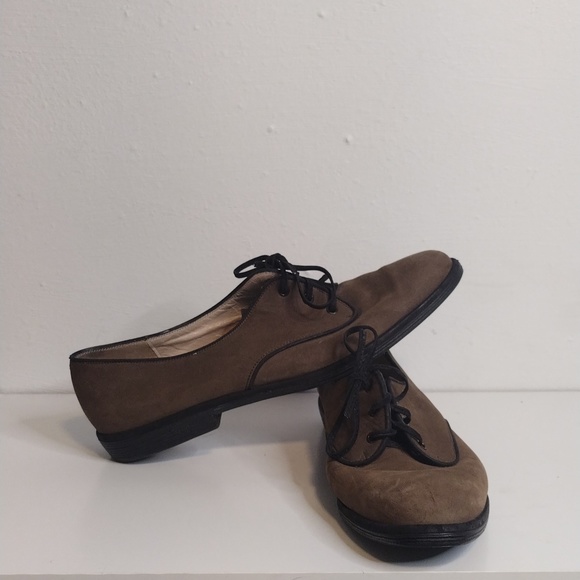 Salvatore Ferragamo Boutique made in Italy size 7 brown women's shoes - Picture 2 of 5